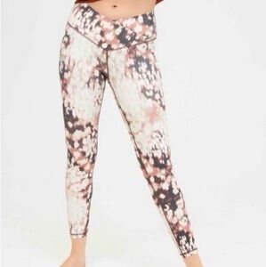 Aerie OFFLINE Shine High Waisted Crossover Legging in Cocoa Cream XS